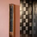 Interno Marche Design Experience מלון 4*