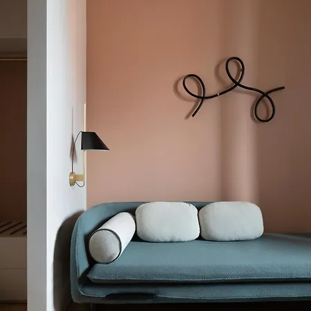ホテル Interno Marche Design Experience トレンティーノ