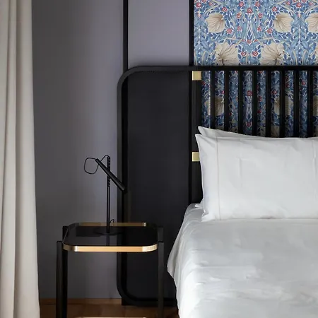 Interno Marche Design Experience 4*