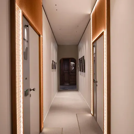 Interno Marche Design Experience 4* Tolentino