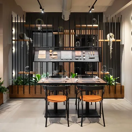 Interno Marche Design Experience 4*