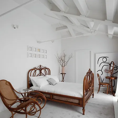 Hotel Interno Marche Design Experience 4*