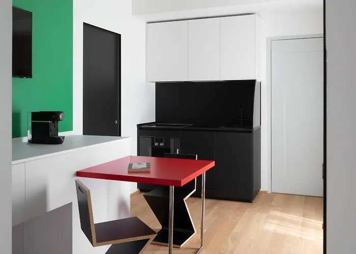 Interno Marche Design Experience ホテル