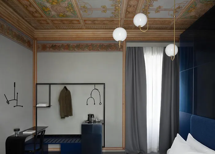 Interno Marche Design Experience ホテル 4*